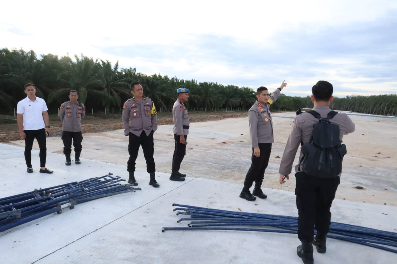 Kapolres Beserta PJU Polres Asahan melihat Lokasi proyek tol Trans Sumatera