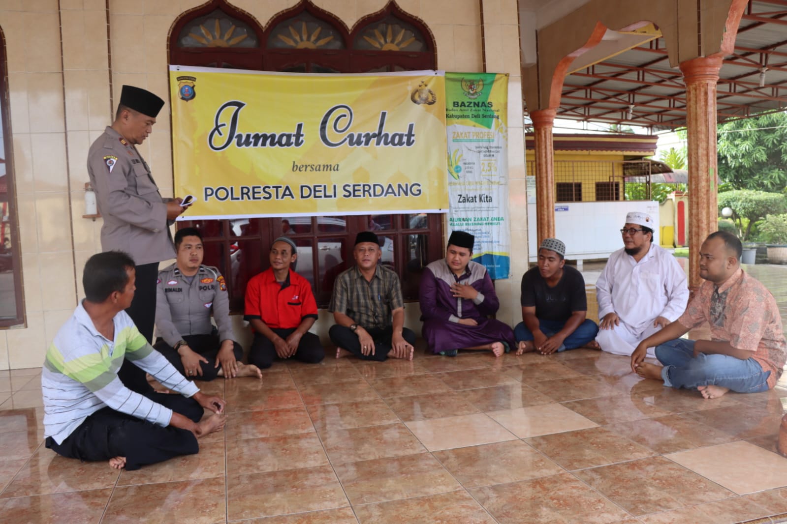 Dengar Keluh Kesah Masyarakat, Polresta Deli Serdang Gelar Jumat Curhat