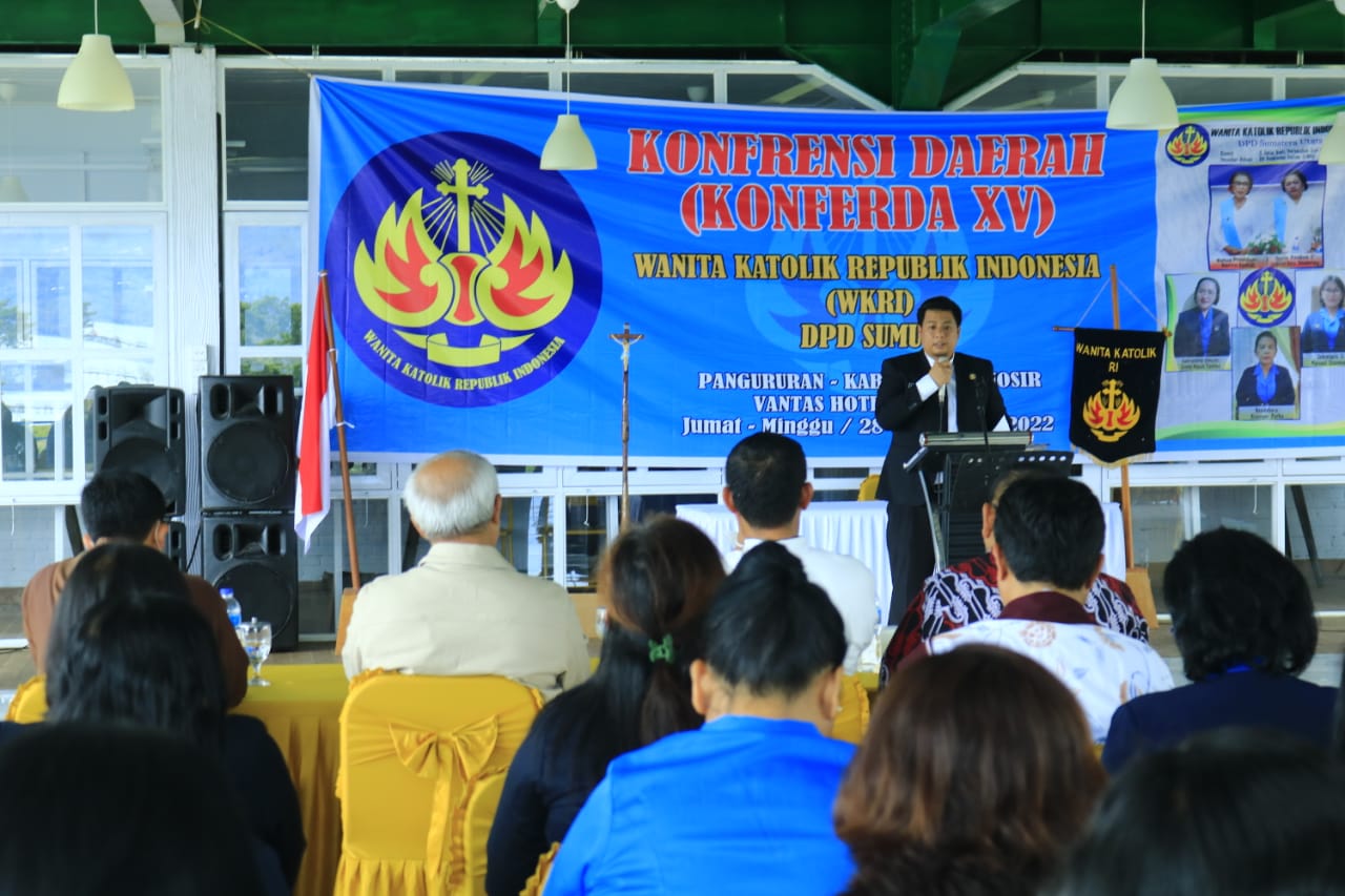 Bupati Samosir Hadiri Pembukaan Konferda XV WKRI DPD Sumut.