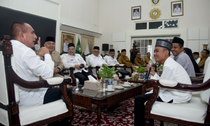 Juara King Abdul Aziz International Holy Quran Contest, Edy Rahmayadi Beri Zahran Auzan Beasiswa dan Umroh