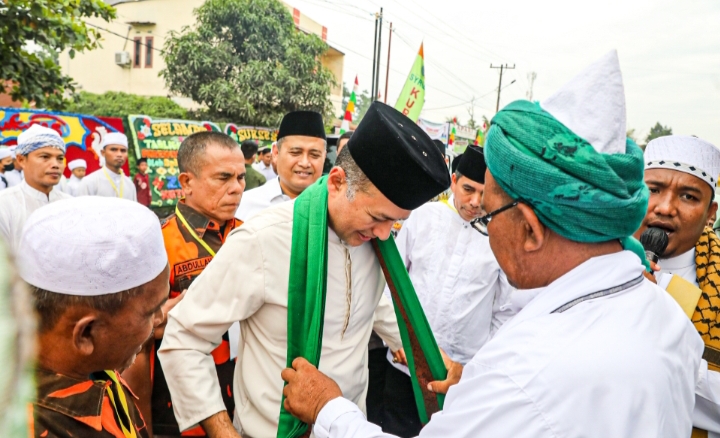 Resmikan Menara Masjid Jami Al-Istiqomah dan Masjid Ar Raudah, Ijeck : Generasi Muda Bergeraklah Ramaikan Masjid