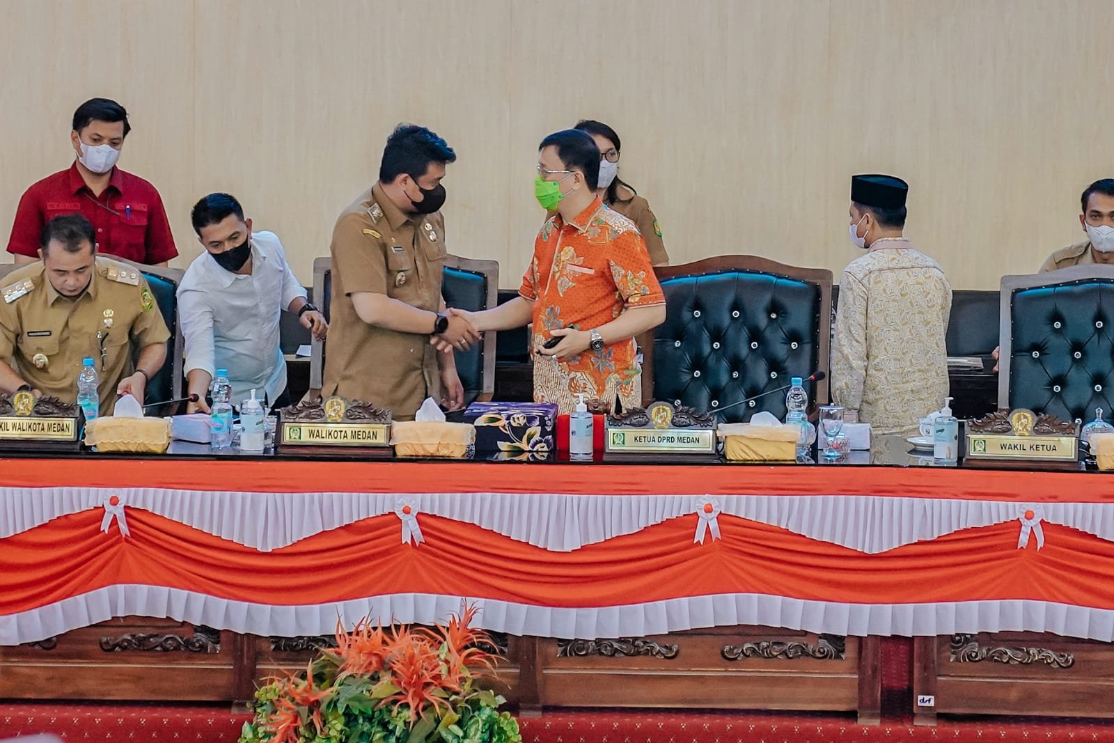Fraksi Partai Nasdem menyambut baik diajukannya Ranperda tentang Pengelolaan Barang Milik Daerah