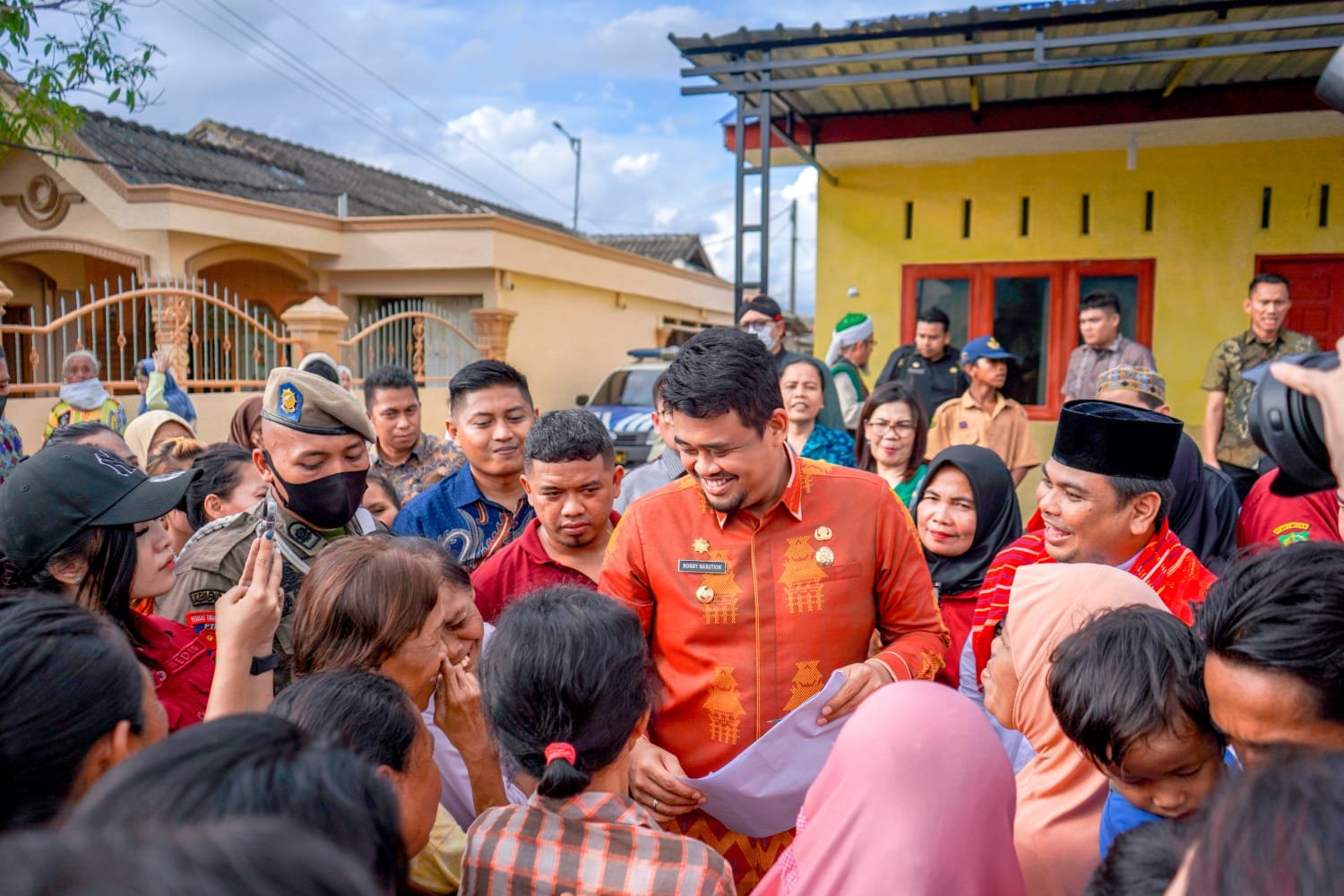 Bobby Nasution Penuhi Janji Berkantor di Medan Utara