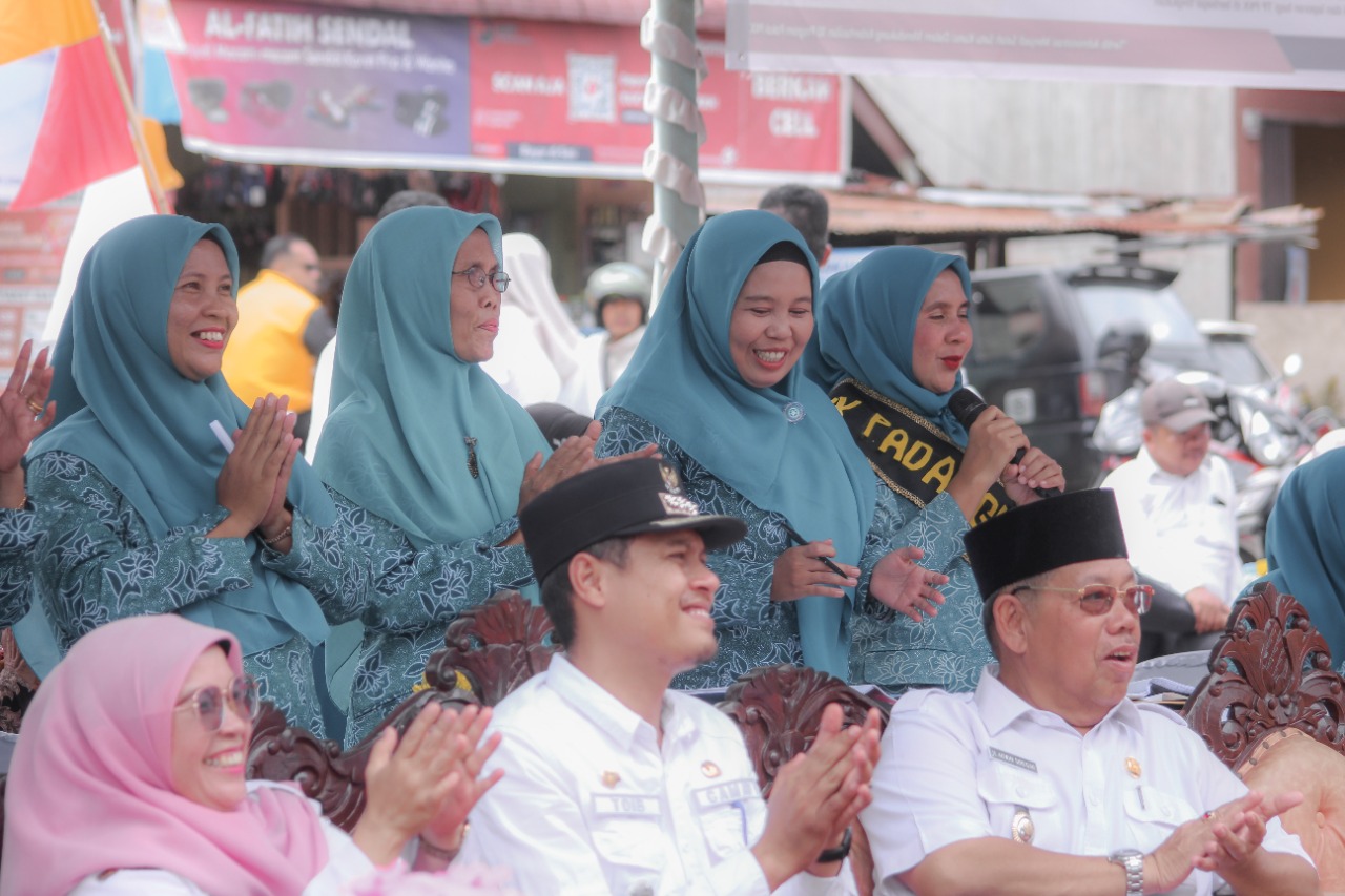 Arwin SIregar menyambut serta mengikuti rangkaian Acara Evaluasi Desa/Kelurahan