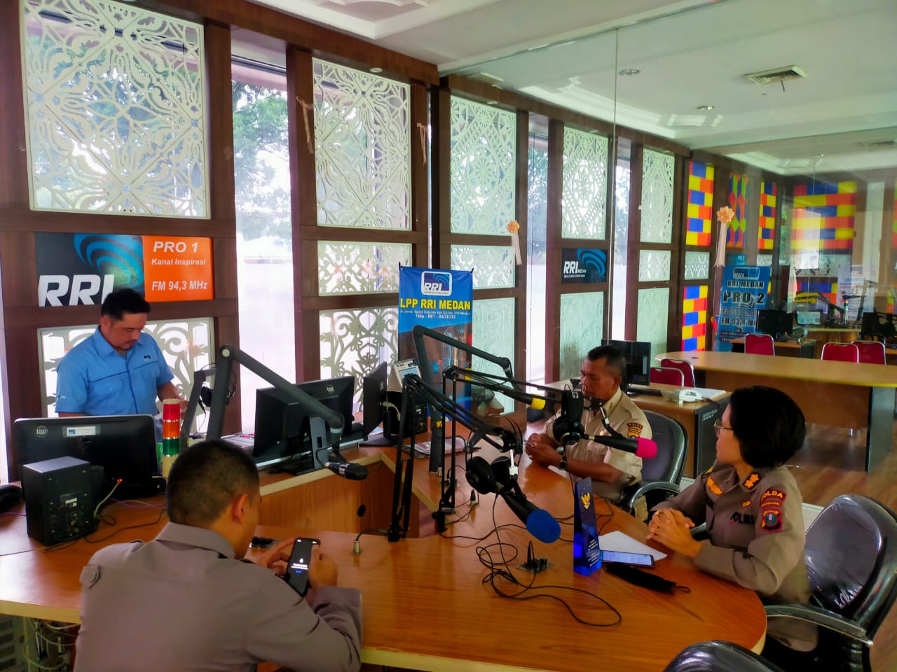 Dialog interaktif Poldasu : 