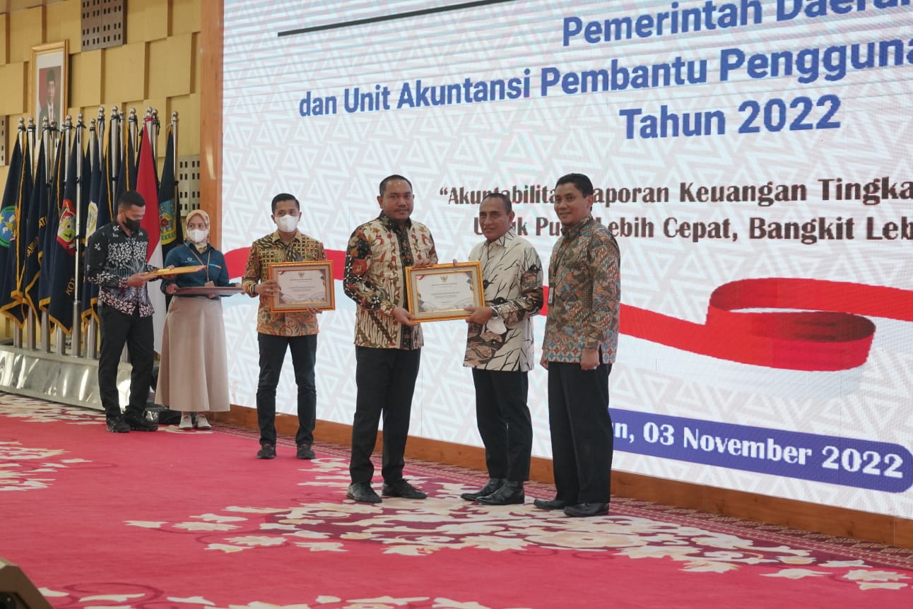 Bupati Pakpak Bharat Terima Apresiasi Dari Kemenkeu RI atas Capaian WTP Tahun 2021