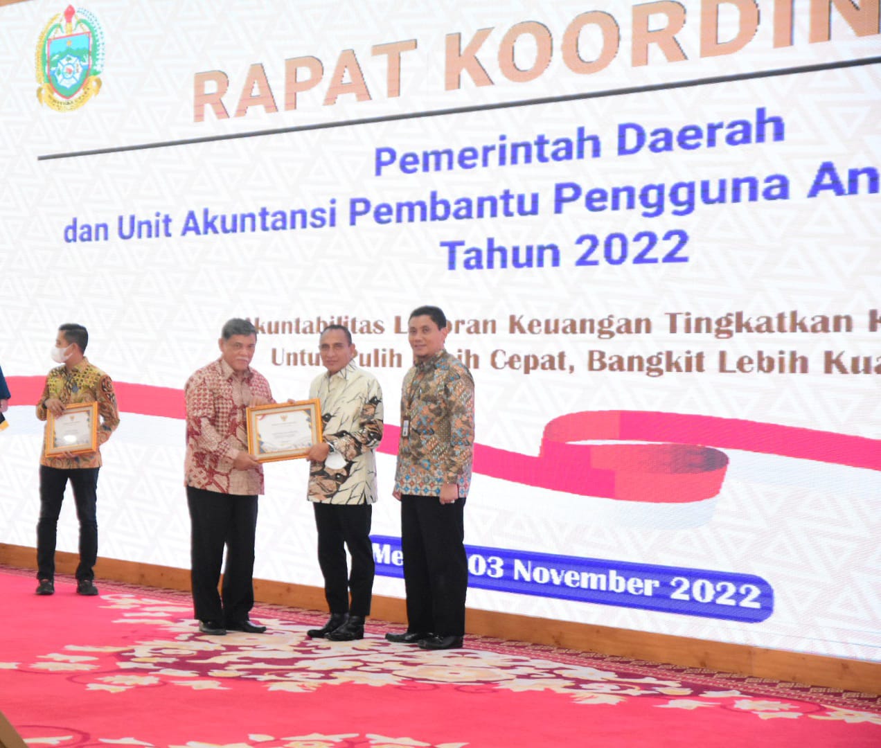 Pemkab Deli Serdang Terima Penghargaan atas Raihan Opini WTP Tahun 2021