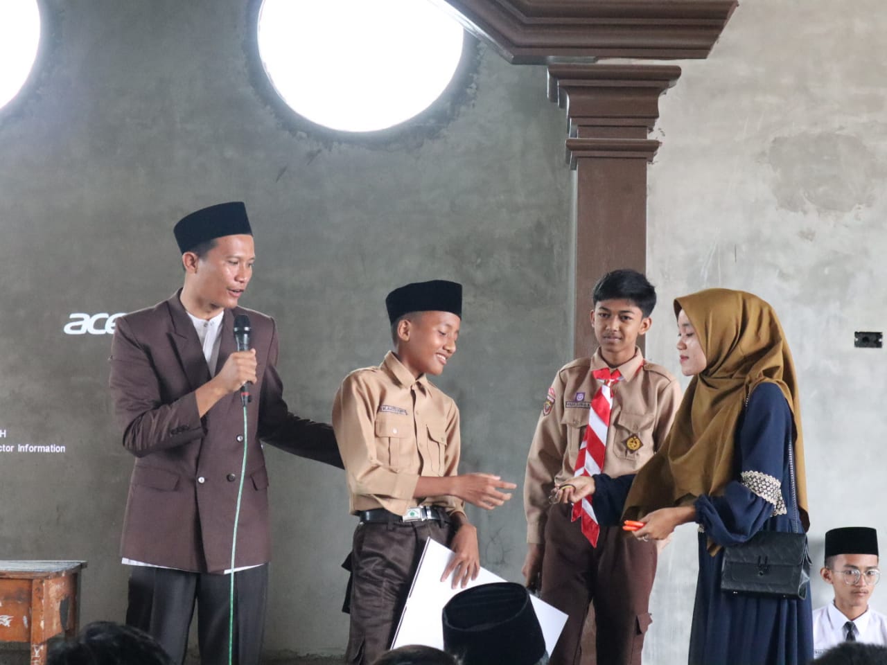 Perkenalkan PMDI Keseluruh MTsN dan MIN se Lampung, Tim Sosialisasi Disambut Hangat Pihak Sekolah dan Siswa-Siswi