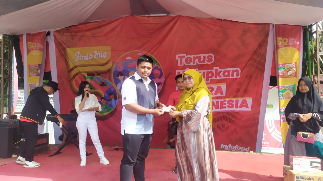 HUT ke-50 Indomie, Kapolsek kota Gelar Perlombaan untuk Anak-anak