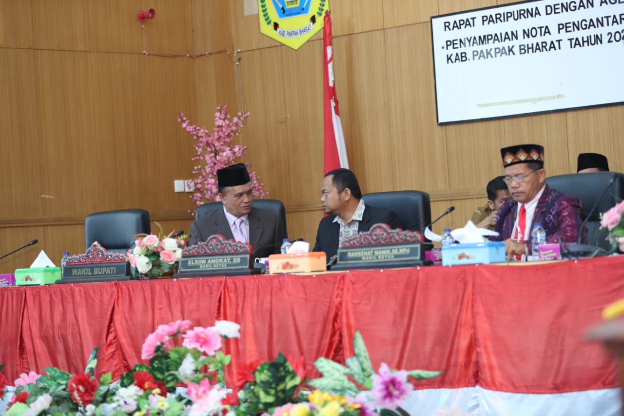 Wakil Bupati Pakpak Bharat Sampaikan Pidato NOTA Pengantar RAPBD Tahun 2023