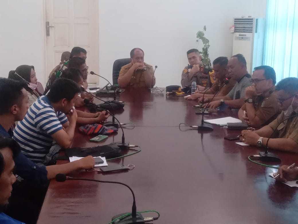 Wabup Terima Masyarakat Desa Sei Lunang, Sei Paham dan Bagan Asahan Saat Unras di Kantor Bupati Asahan