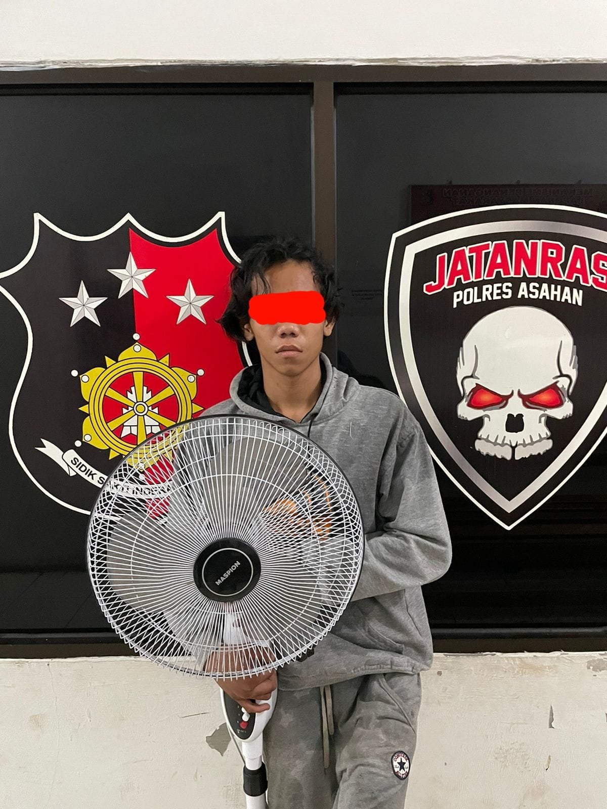 Rumah Dinas Wakil Ketua Pengadilan Negeri Dibobol Maling, Kaki Pelaku Bolong Dijebol Peluru