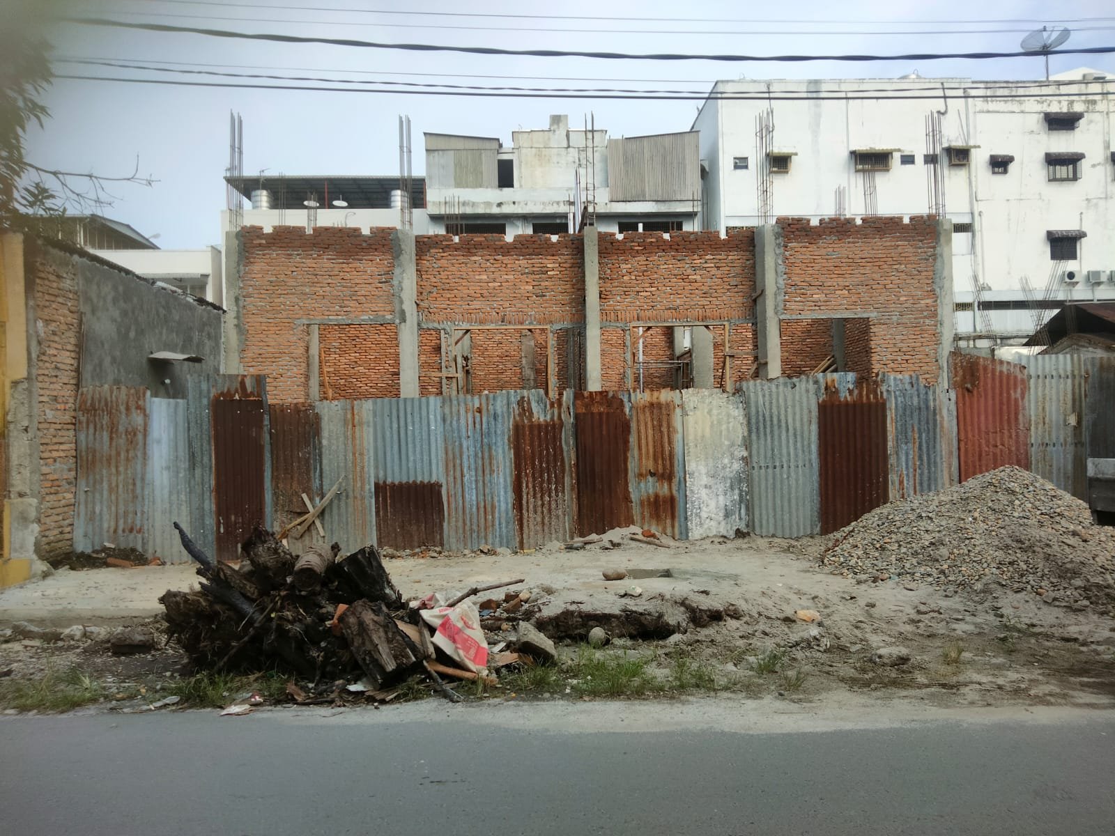 Koalisi LSM Desak Pemko Medan Stop Bangunan Dijalan Bamburuncing