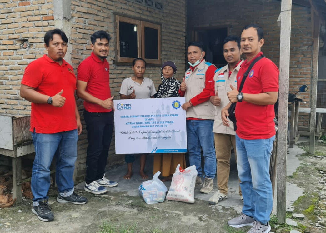 Hari Listrik Nasional Ke-77, Serikat Pekerja PLN dan YBM PLN Bangun Kepedulian pada Kaum Dhuafa