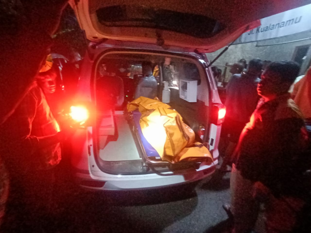 Mendapat Informasi Penemuan Mayat Dari Masyarakat, Personil Polsek Batang Kuis Lakukan Olah TKP