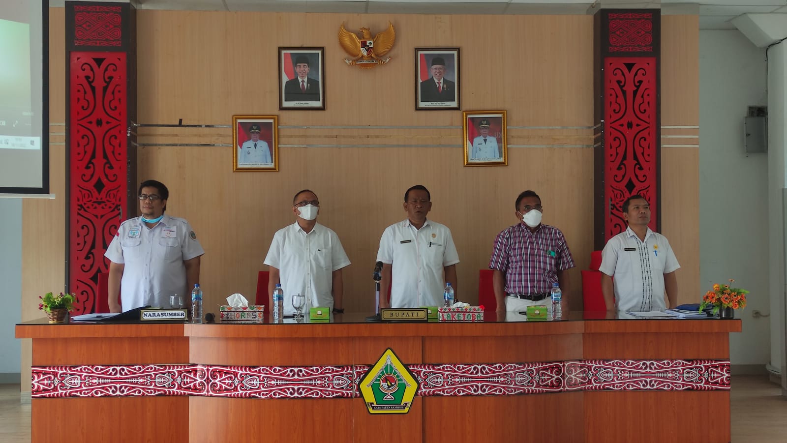 Bupati Samosir Pimpin Upacara Hari Kesadaran Nasional yang dirangkai dengan Hari Kesehatan Nasional ke-58.