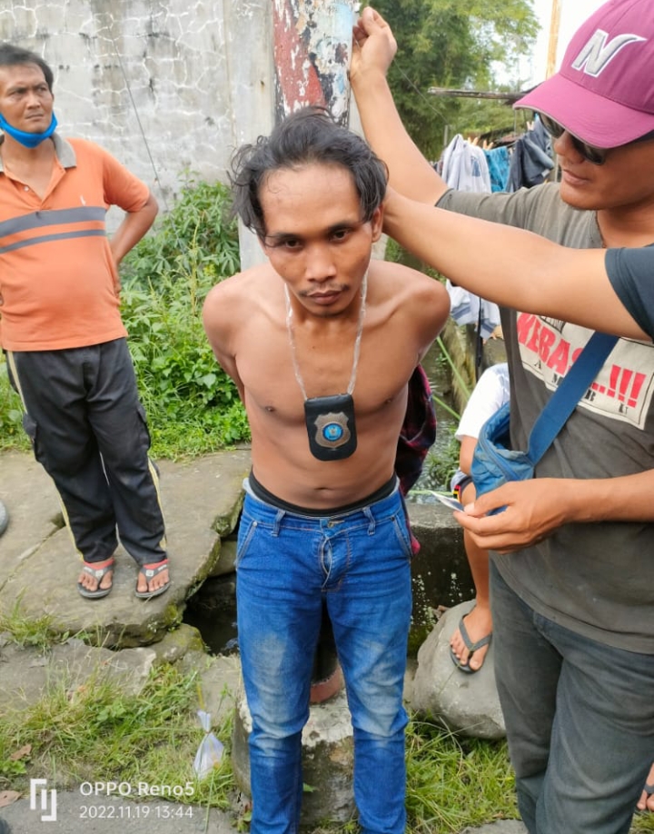 Pelaku Maling Beraksi Gunakan Lencana BNN Dihajar Massa