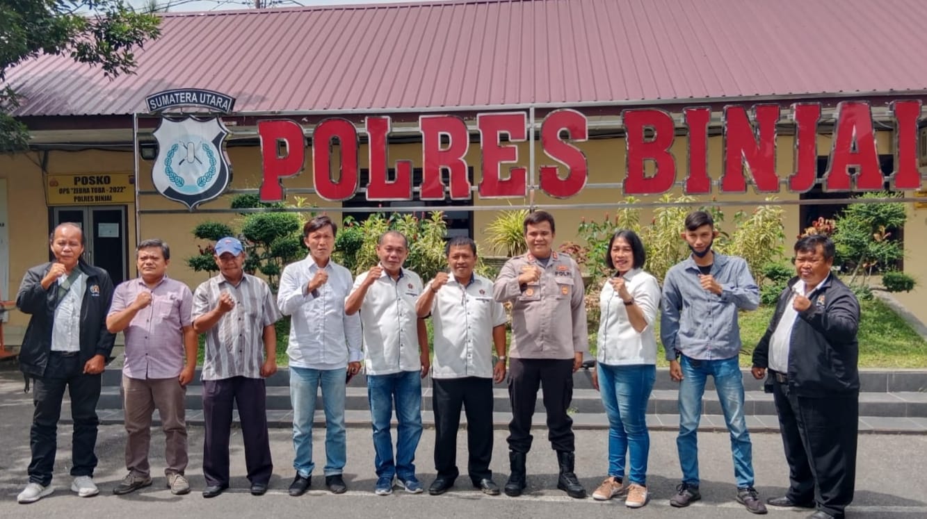 Kapolres Binjai AKBP Ferio Sano Ginting Sik Dukung Natal PWI Sumut 2022