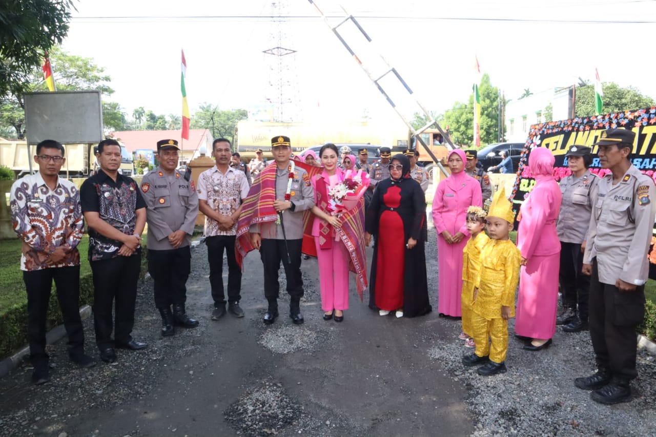 Kapolres Asahan Beserta PJU Rame-Rame Datangi Polsek Pulau Raja