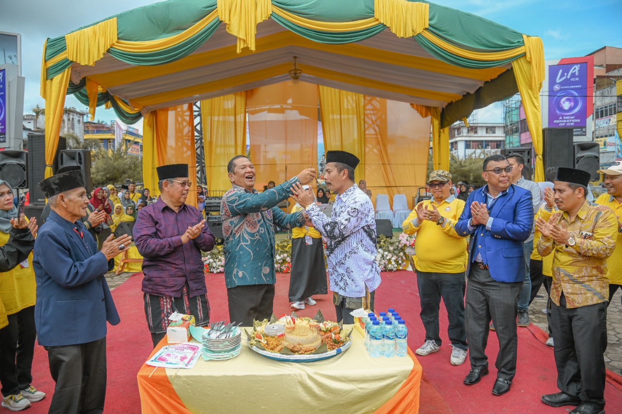 Walikota Padang Sidempuan Irsan Efendi Nasution : Terima Kasih Guru Tercinta