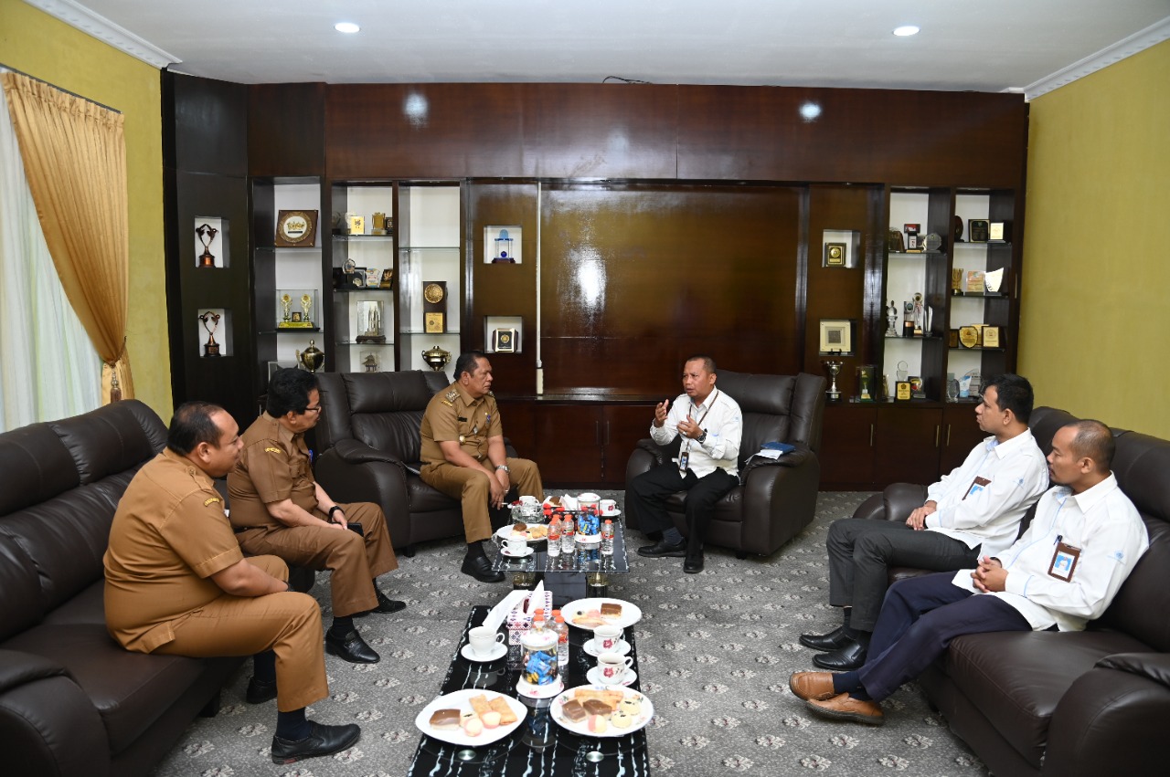 Walikota Padang Sidempuan, Irsan Efendi Nasution Terima kunjungan Silaturahmi Pimpinan Kantor Pelayanan Pajak (KPP) Pratama