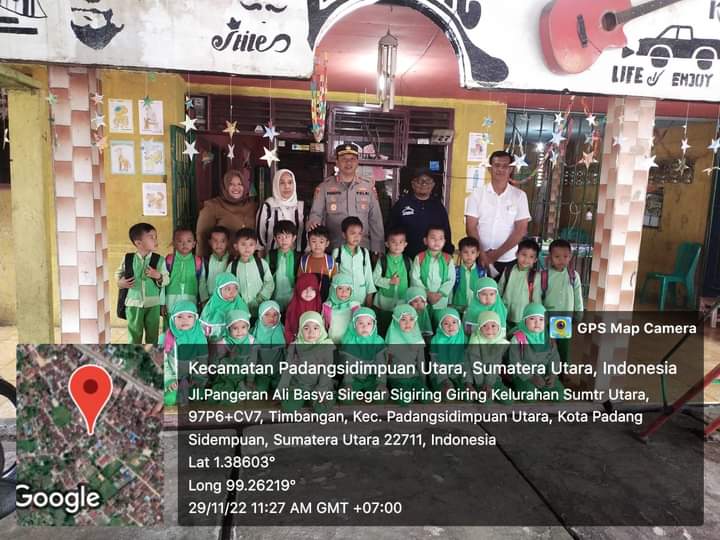 Perkuat Quick Wins Presisi, Kapolres Padangsidimpuan Sambangi Yayasan Raudhatul Athfal AL - FAIZ sampaikan pesan Kamtibmas