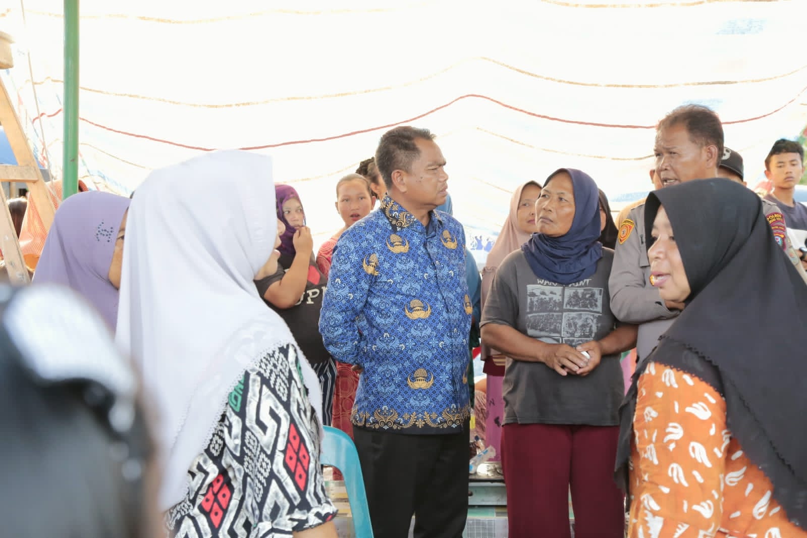 Bupati Sergai Cek Kesehatan Warga Korban Banjir