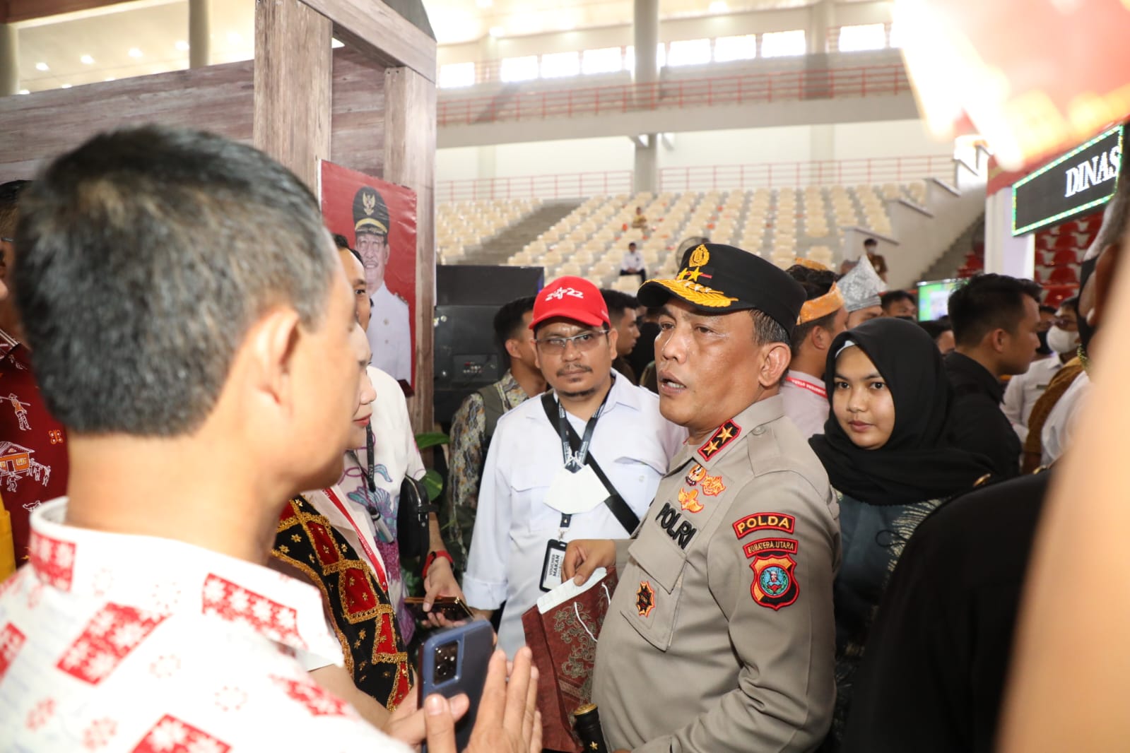 Kapolda Sumut Kunjungi Stan Pelayanan Publik Pada Peringatan Harkodia