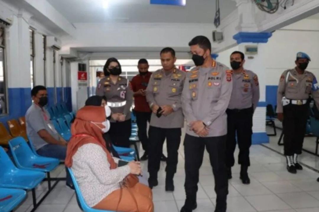 Tingkatkan Pelayanan Publik yang Cepat dan Efisien, Kapolrestabes Medan Sidak ke Sat Lantas