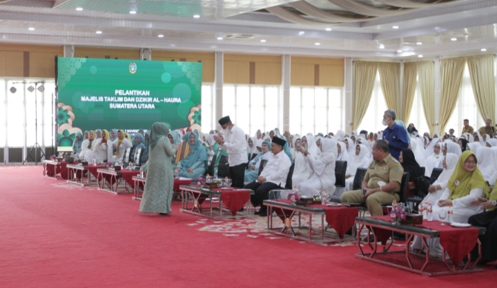 Pelantikan Majelis Taklim Al-Haura Sumut, Gubernur Edy Rahmayadi Sambut Kehadiran  Kelompok Ibu-ibu Pengajian Sebarkan Kebaikan