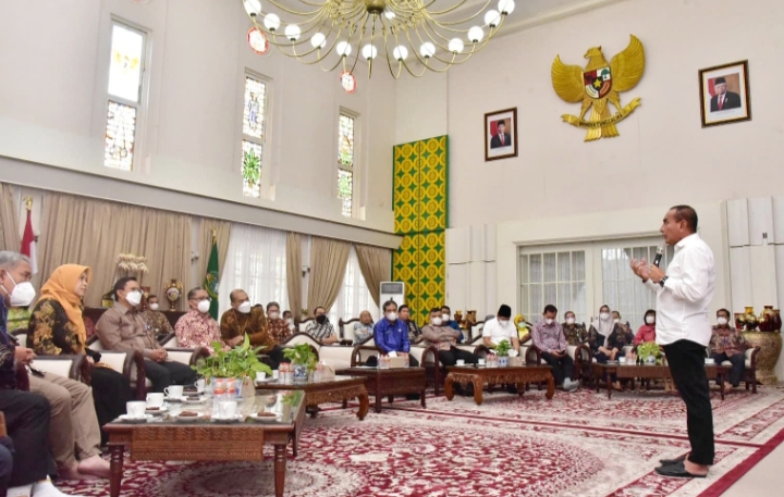 MoU Program RS Pengampuan Bersama Kemenkes RI, Edy Rahmayadi Berharap Pemerintah Pusat Penuhi Fasilitas Kesehatan dan SDM di Sumut