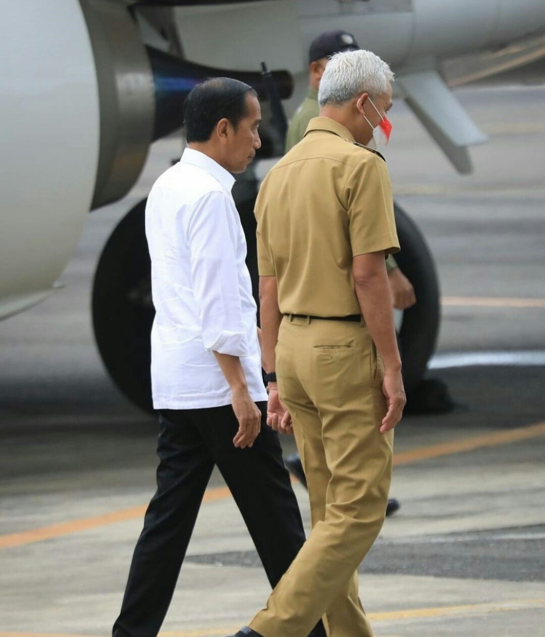 Ojo Kesusu;  Jangan Terlalu Lama