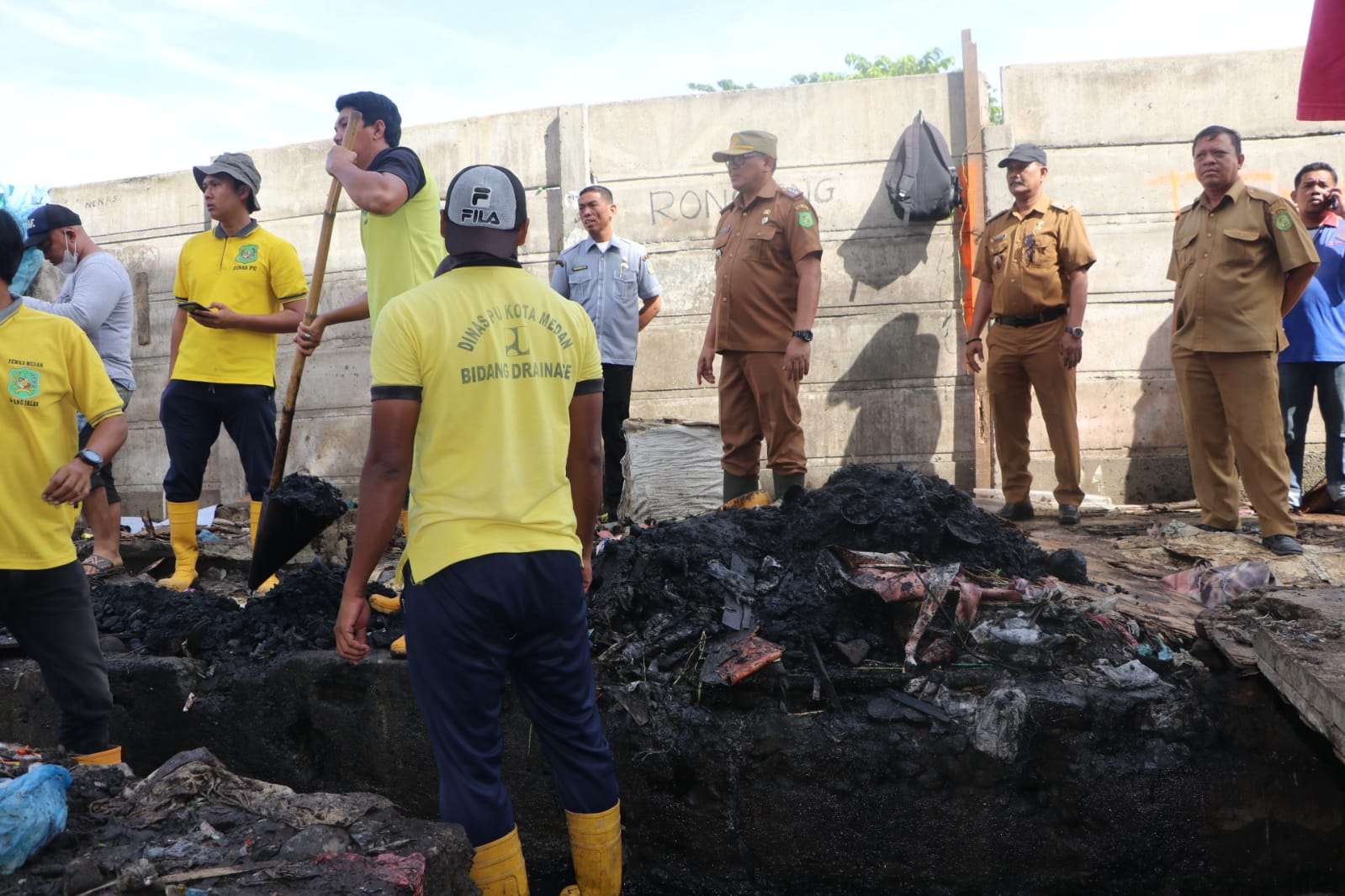 Dukungan Program Prioritas Bobby Nasution, PUD Pasar, Kecamatan Medan Barat, Dinas PU Kolaborasi Normalisasi Drainase
