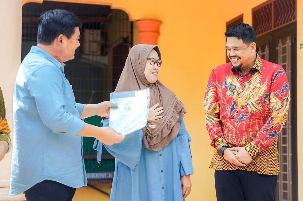 Terima Kasih Pak Wali, Kami Akhirnya Punya Sertifikat Tanah