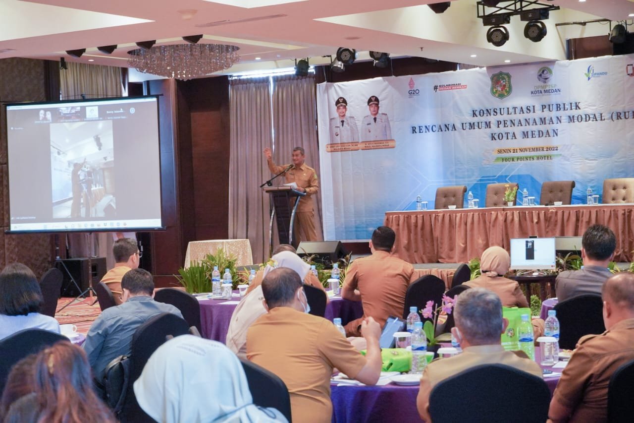 Buka Konsultasi Publik RUPM, Sekda : Berupaya Pertahankan Pertumbuhan Ekonomi Yang Optimal