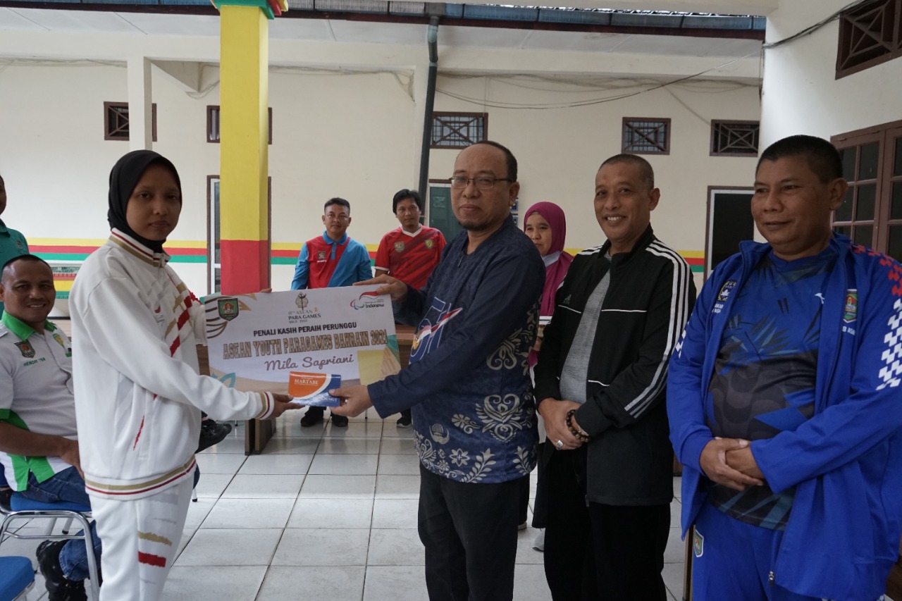 Pemkab Asahan Berikan Penali Kasih Kepada Atlet dan Pelatih NPC Kabupaten Asahan Berprestasi
