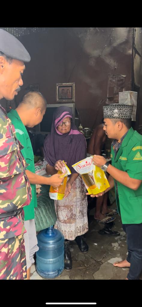 M Fikri Ali Pulungan Peduli Sesama, Bantu Warga yang Kesusahan Akibat Banjir