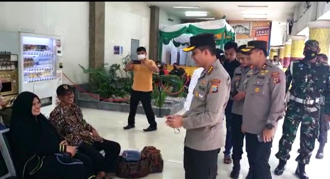 Jelang Nataru, Kapolrestabes Medan Cek sejumlah Pos Pelayanan dan Pos Pengamanan