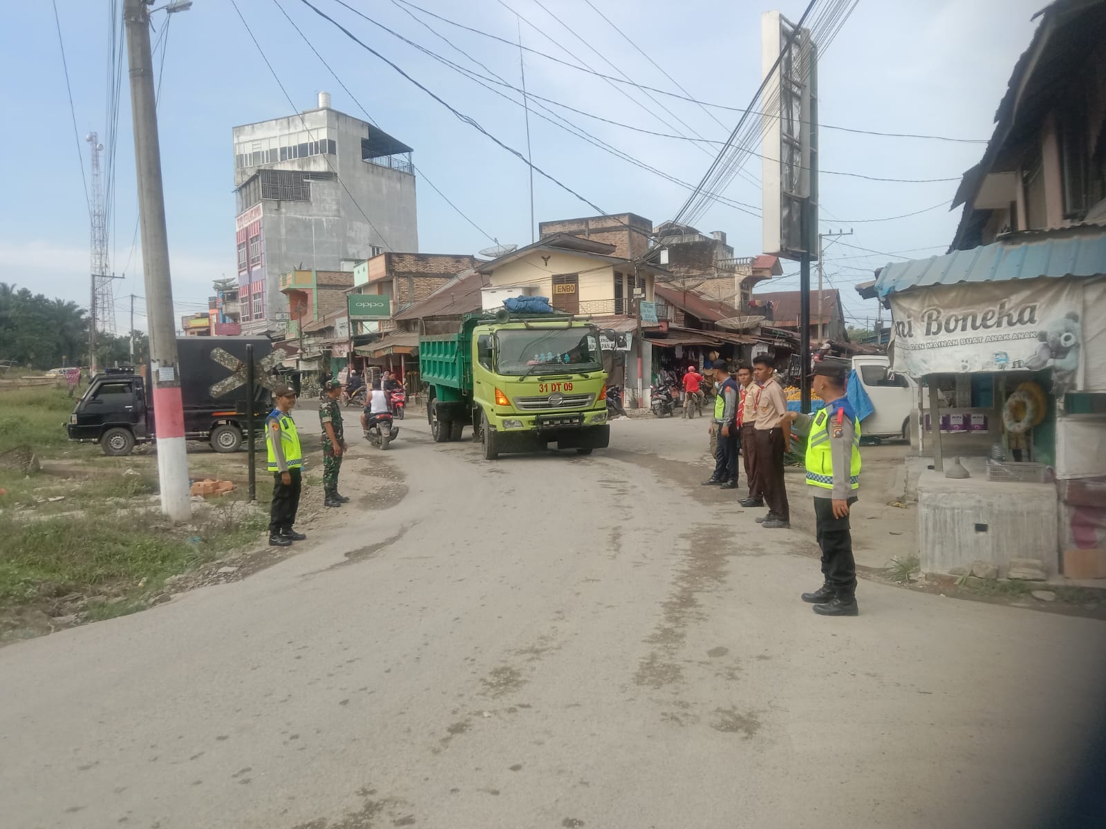 Pos PAM IV Pulau Raja Pengamanan Pasar Perbelanjaan
