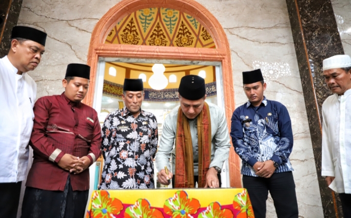 Resmikan Masjid Al Muhajirin Kisaran, Musa Rajekshah: Membangun Masjid Butuh Pengorbanan