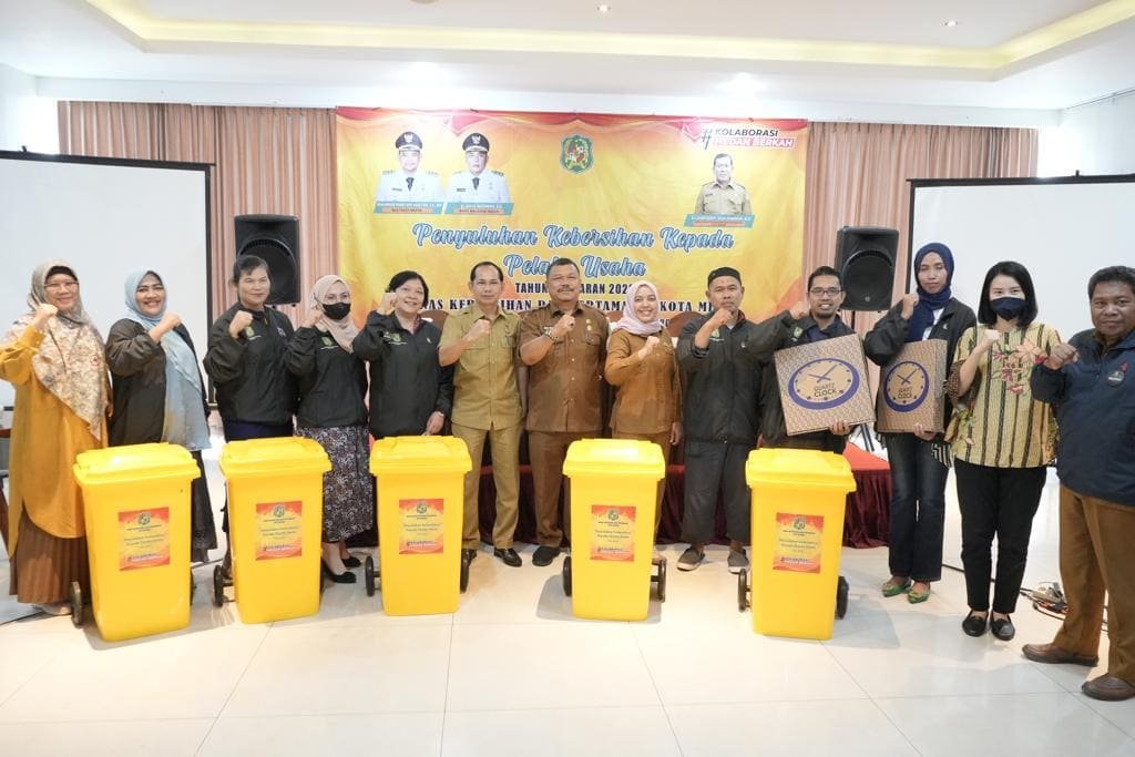 Dinas Kebersihan dan Pertaman Medan Beri Penyuluhan Kebersihan kepada Pelaku Usaha