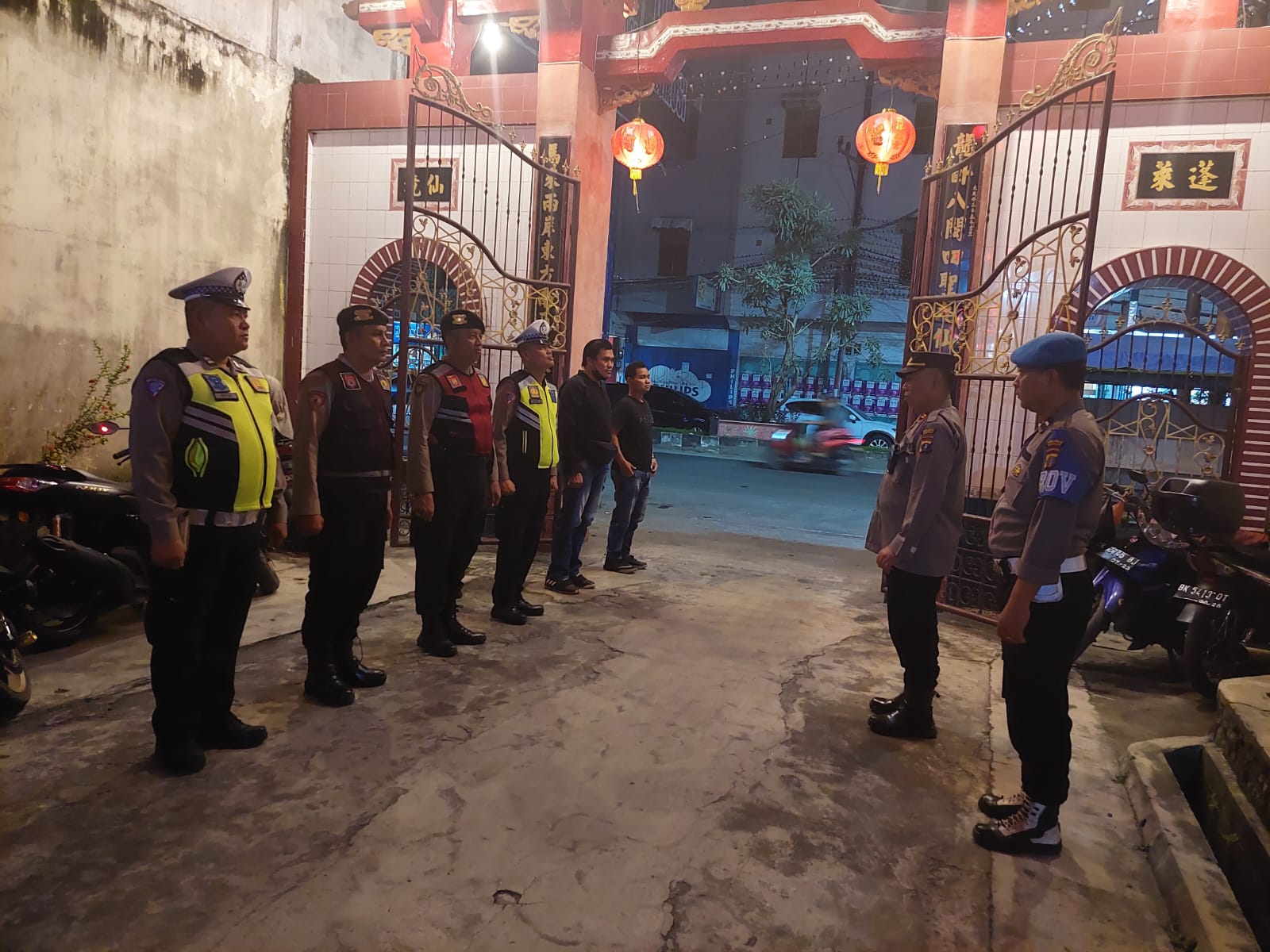 Personil Polres Asahan Beripengamanan Perayaan Gethring Imlek 2574