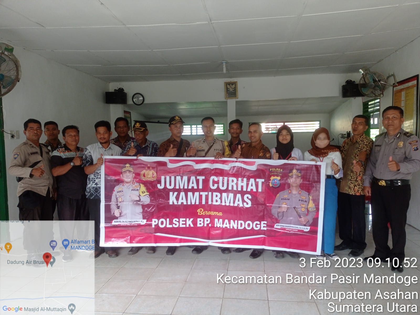 Polsek Bandar Pasir Mandoge Gelar Jumat Curhat di Balai Desa