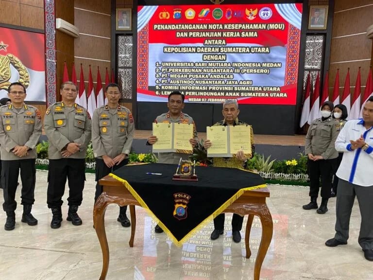 Kapoldasu & Ketua (Komisi Informasi) Sumut Teken MoU Melalui PPID Masyarakat Akan Mudah Akses Informasi Publik