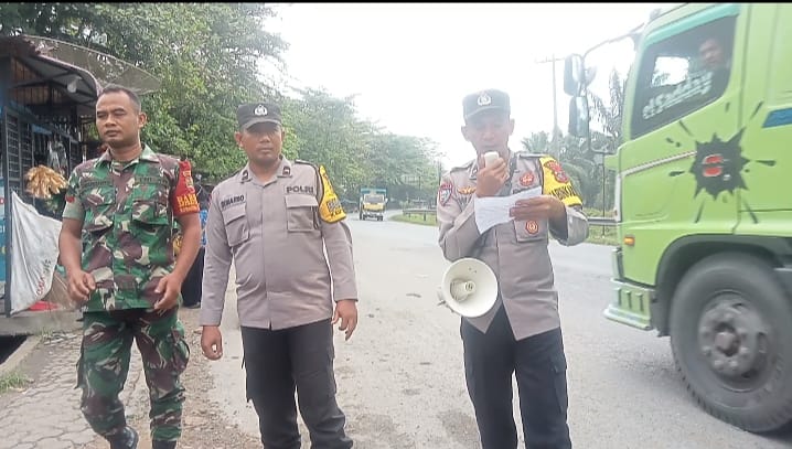 Masyarakat Desa Orika Ikut Dukung Event Internasional F1H2O di Danau Toba