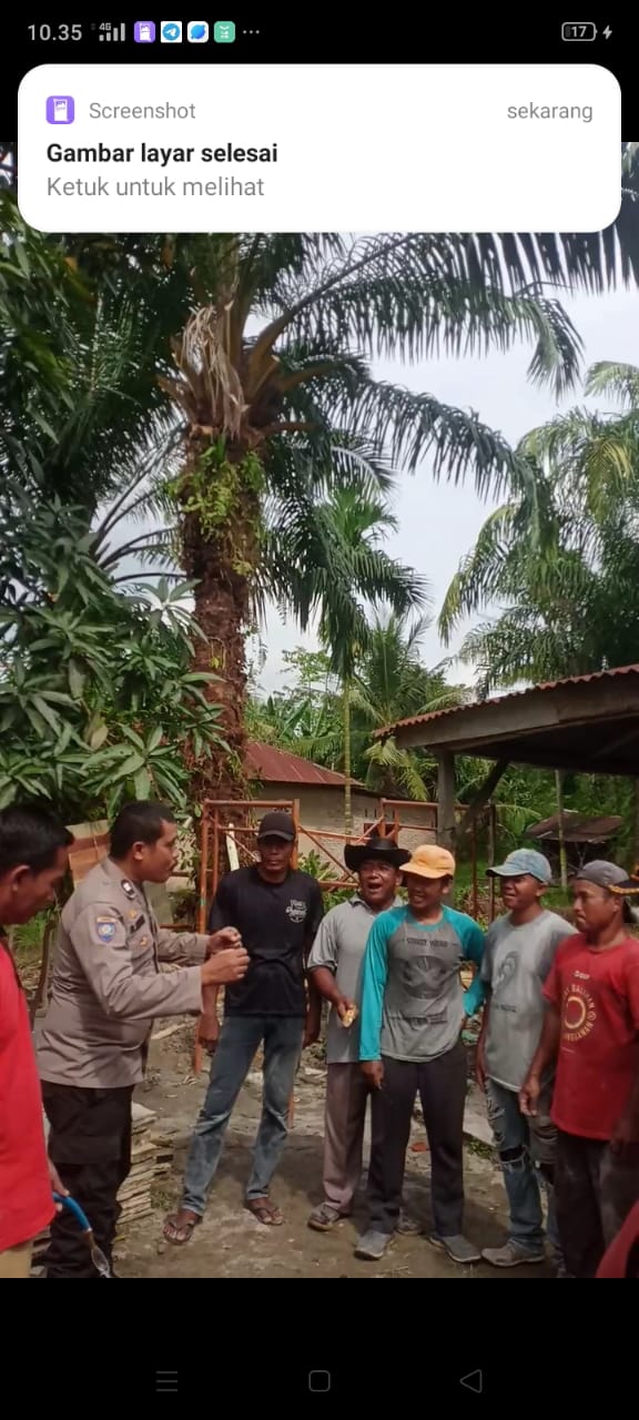 Bhabinkamtibmas dan Babinsa Bersama-sama Sukseskan Event Internasional F1H2O di Danau Toba