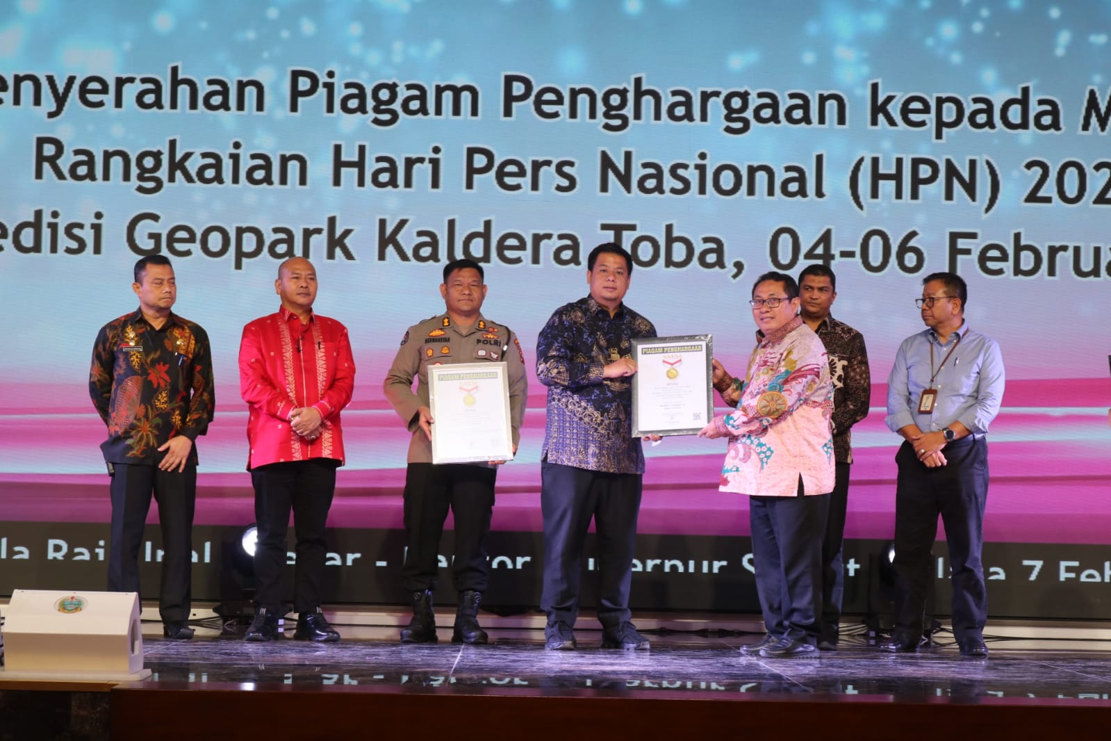 Bupati Samosir Hadiri Silaturahmi Nasional SMSI dalam rangka Menyambut Hari Pers Nasional