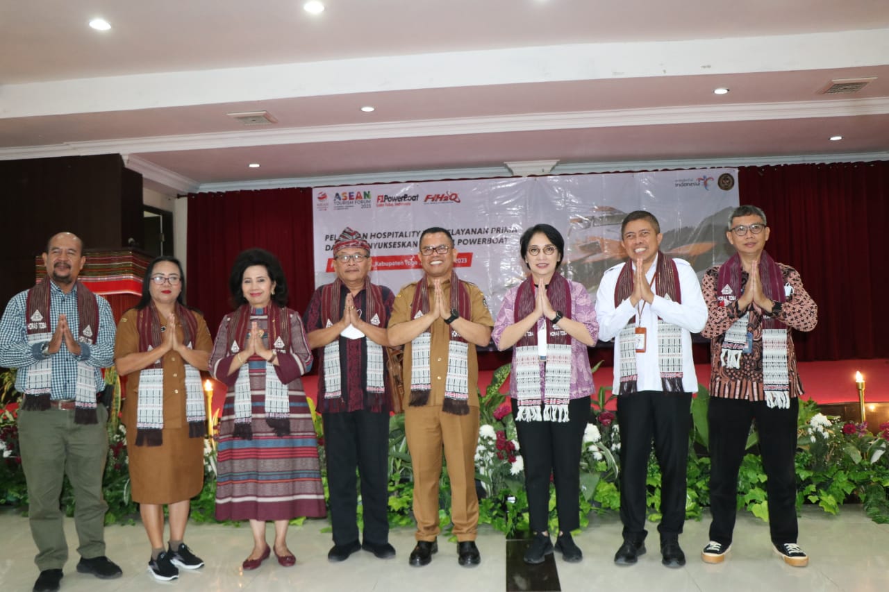 Untuk Mensukseskan F1H2O, Kemenparekraf Gelar Pelatihan Hospitality dan Pelayanan Prima