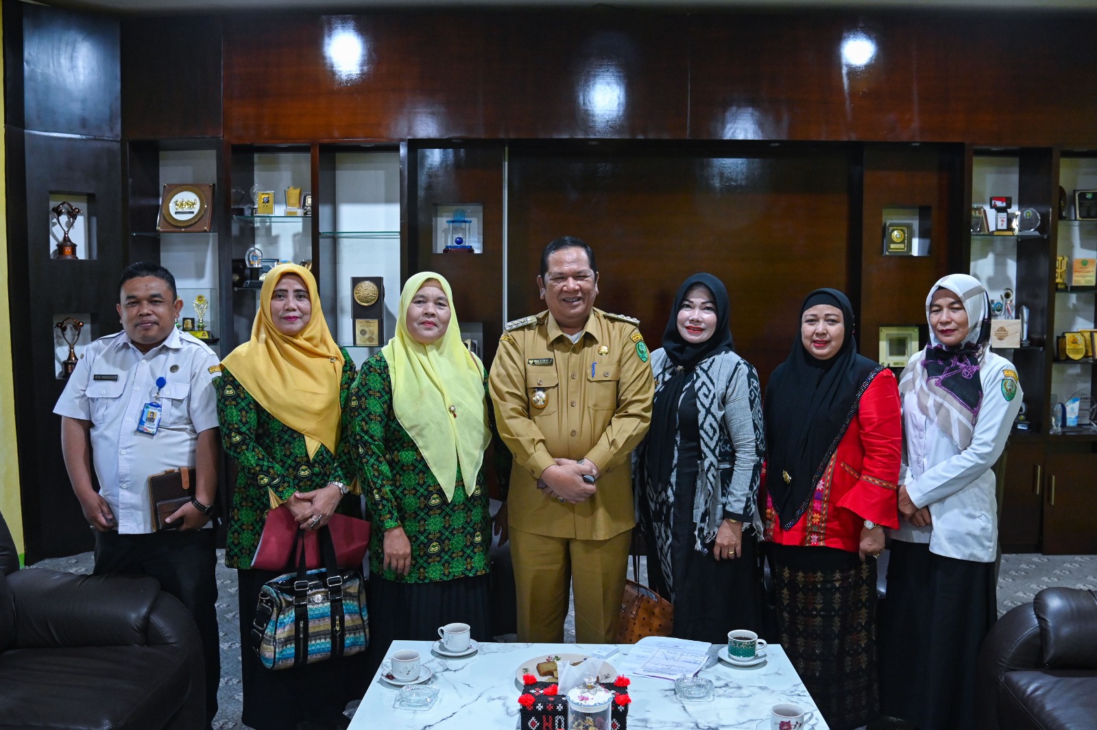 Walikota Padang Sidempuan Irsan Efendi Nasution Terima audiensi panitia pengurus Manasik haji akbar tingkat RA