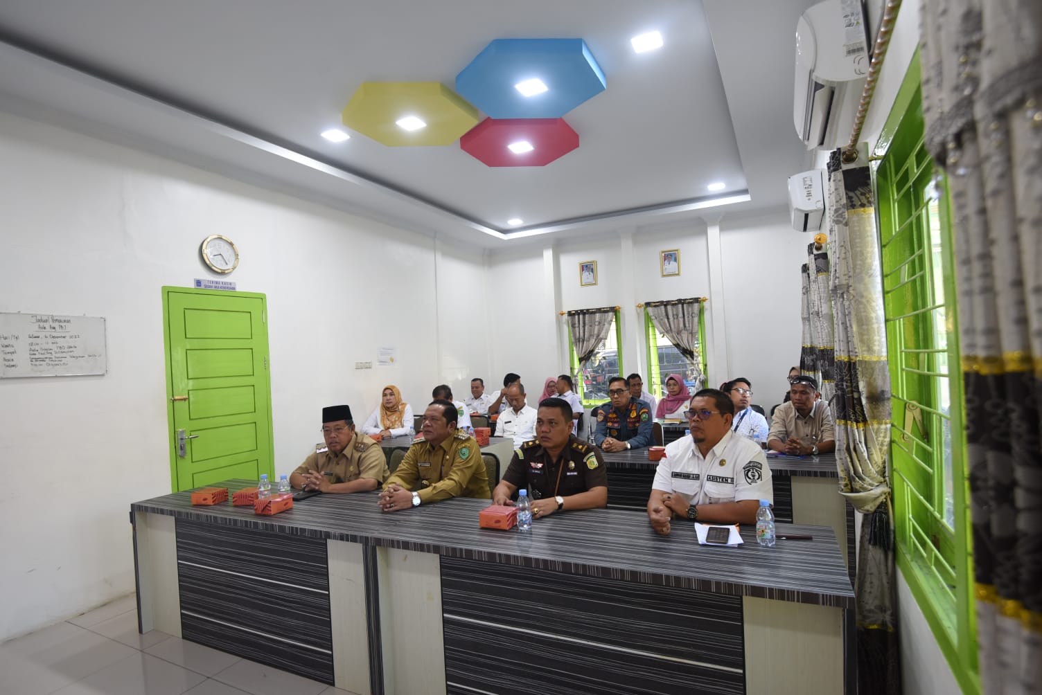 Walikota Padang Sidempuan Irsan Efendi Nasution hadiri Rakor Pengendalian Inflasi Tahun 2023 bersama Mendagri RI Tito Karnavian secara virtual